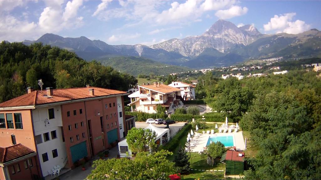 Residence La Piscina Isola del Gran Sasso dʼItalia Exterior foto