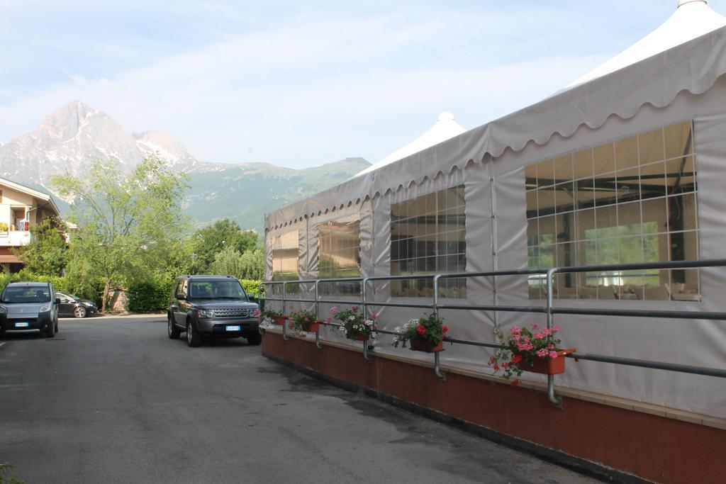 Residence La Piscina Isola del Gran Sasso dʼItalia Exterior foto